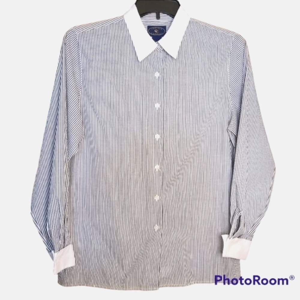 Vintage Chelsea Campbell Size 12 Classic White Blue Stripe Button-Down Shirt